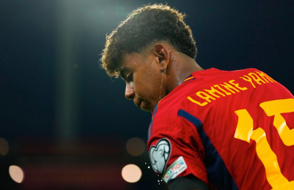 记者：德温特想踢欧冠，他依然优先考虑加盟国米（记者：德温特渴望征战欧冠，加盟国米仍是首选）