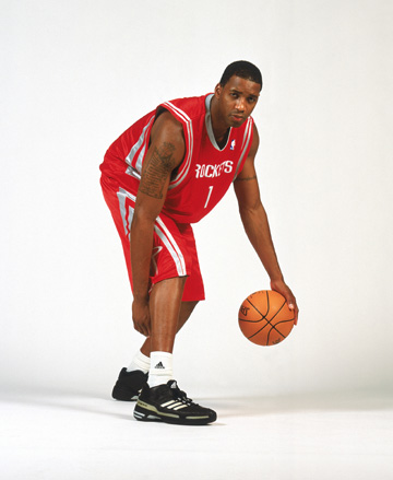 斯基拉：尤文将给伊尔迪兹500-550万年薪，加与欧冠挂钩奖金（斯基拉：尤文拟向伊尔迪兹开出500-550万年薪，附与欧冠表现挂钩的奖金）