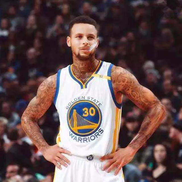 多米尼克·琼斯：看完CBA首轮，我觉得自己依然是联盟前五外援（多米尼克·琼斯：CBA首轮过后，我仍位居外援前五）