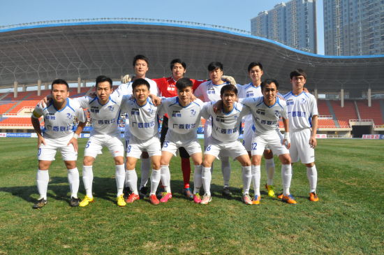 相当炸裂！44岁的小罗就要当爷爷了！（44岁的小罗即将升级当爷爷！）