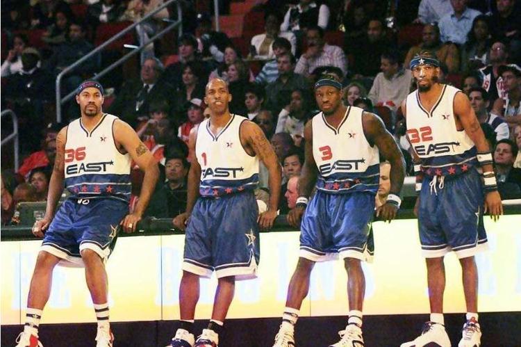 命中准绝杀三分！施罗德替补轰24+7+10（施罗德替补爆发24+7+10，末节命中准绝杀三分）