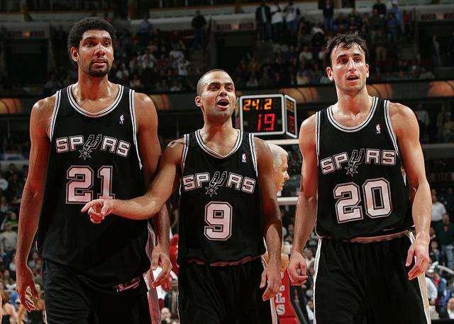 78场81球19助！哈里·凯恩刷新由罗本保持的德甲最快制造百球纪录（凯恩78场造100球（81球+19助），打破罗本保持的德甲最快纪录）