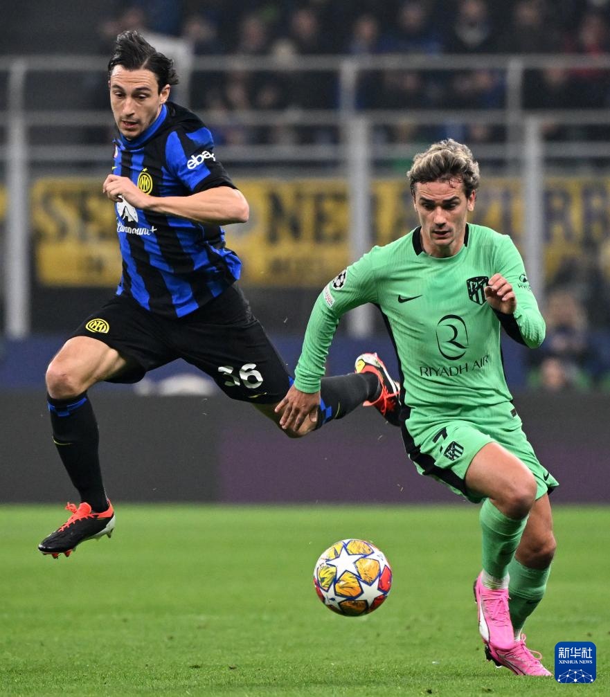 经纪人：若日尼奥当然会考虑世界杯，他随时听从加图索的召唤（经纪人：若日尼奥心系世界杯，时刻准备响应加图索召唤）